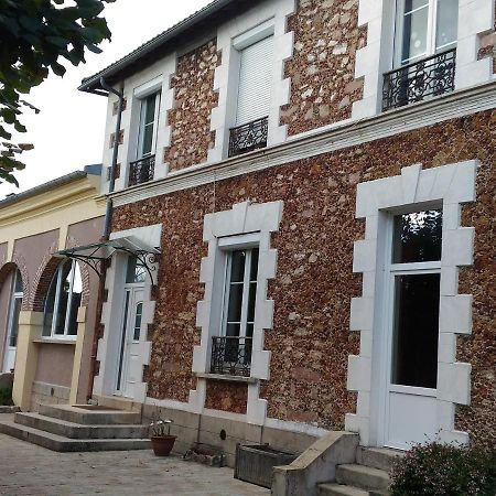 Les Tilleuls Chailly-en-Biere Exterior foto